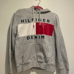 tommy hilfiger hoodie